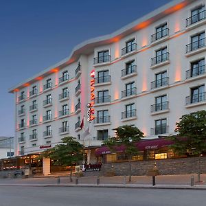 Ramada By Wyndham Istanbul Florya
